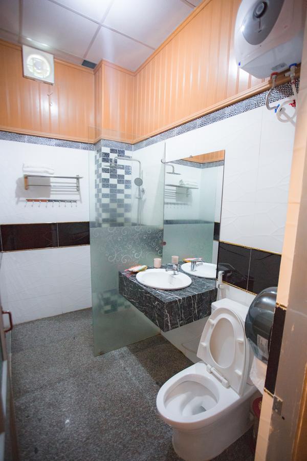 Tay Nguyen Hotel Kon Tum Ngoại thất bức ảnh